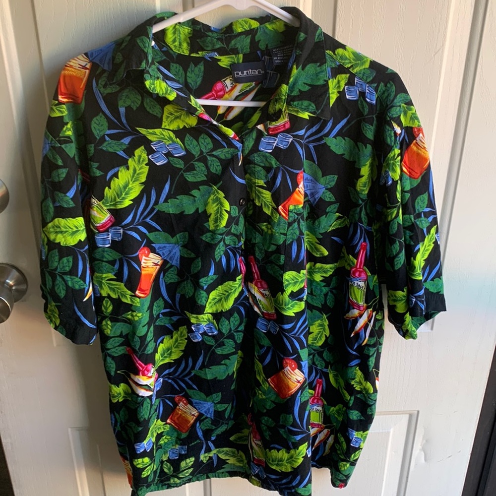 Puritan Hawaiian Print Button Down